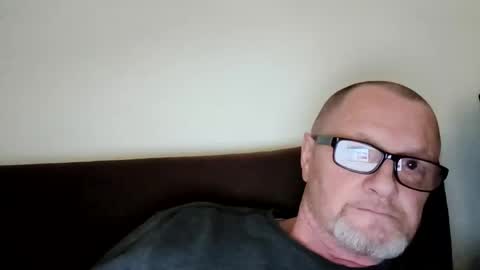 Wolfi online show from February 27, 9:31 am