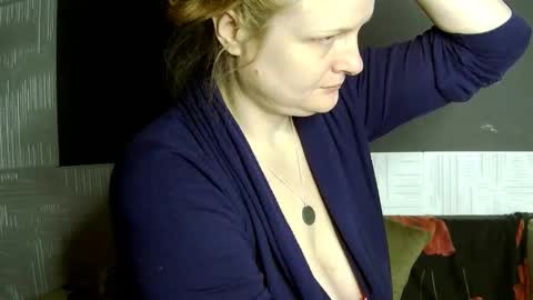 FrauKet online show from November 18, 11:36 am