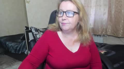 Snapshot of fraumartha chatting on October 17, 12:08 pm FrauMartha online show from October 17, 12:08 pm