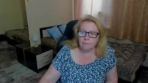 FrauMartha online show from June 28, 12:55 pm
