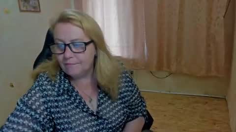 FrauMartha online show from July 3, 12:55 pm