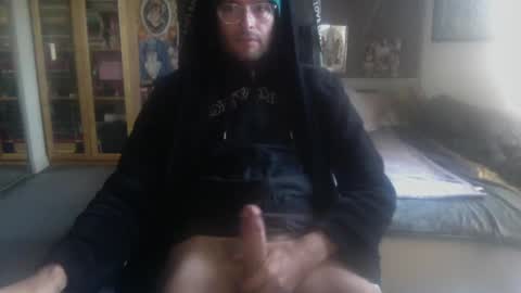 Snapshot of frbdycltr chatting on December 10, 3:33 pm Free Body Culture 3 online show from December 10, 3:33 pm