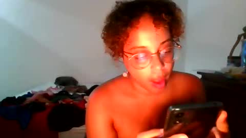 Snapshot of freakjawn1992 chatting on May 6, 1:57 am FreakJawn online show from May 6, 1:57 am