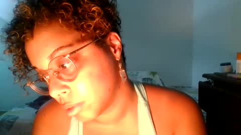 Snapshot of freakjawn1992 chatting on May 18, 5:57 am FreakJawn online show from May 18, 5:57 am