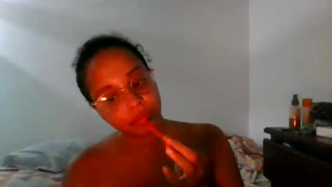 Snapshot of freakjawn1992 chatting on June 13, 3:59 am FreakJawn online show from June 13, 3:59 am