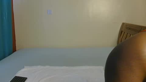 Snapshot of freakky_nessa chatting on January 12, 8:36 am Nessa-Independent model online show from January 12, 8:36 am