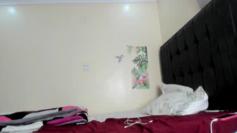 Snapshot of freaky_bad_girl chatting on March 6, 9:03 am Sandra online show from March 6, 9:03 am