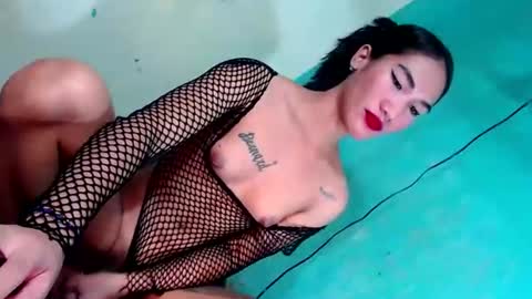 Snapshot of freaky_mariah chatting on June 13, 8:01 am just call me mariah online show from June 13, 8:01 am