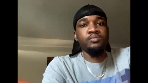 Snapshot of freakybubba chatting on January 1, 3:35 pm Freakybubba online show from January 1, 3:35 pm