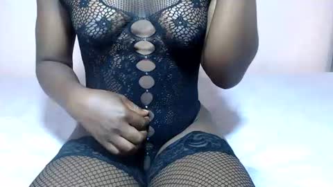 Snapshot of freakyebony1 chatting on June 24, 6:29 pm Frecky online show from June 24, 6:29 pm