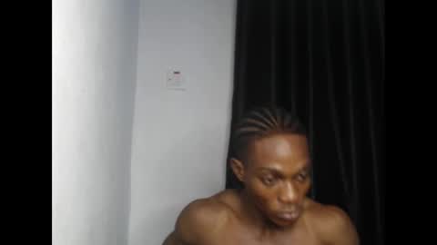 Snapshot of freakyslut30 chatting on January 18, 11:33 pm freakyslut30 online show from January 18, 11:33 pm