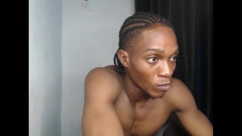 Snapshot of freakyslut30 chatting on January 21, 1:29 am freakyslut30 online show from January 21, 1:29 am
