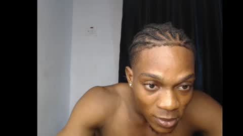 Snapshot of freakyslut30 chatting on February 6, 7:51 pm freakyslut30 online show from February 6, 7:51 pm