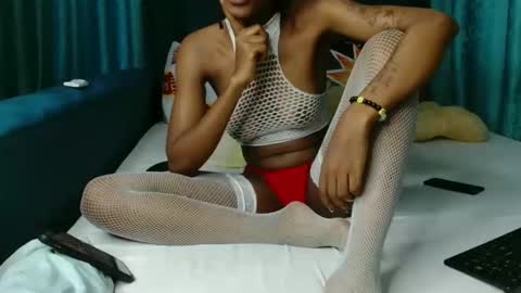 freakyvirgoh_ online show from January 13, 6:51 am