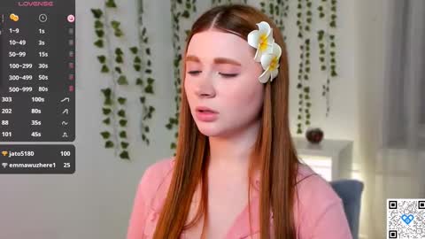 Snapshot of freckle_diyana chatting on February 13, 6:59 pm Diyana online show from February 13, 6:59 pm