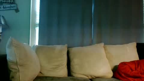 Freckle Freaks online show from January 12, 9:31 pm