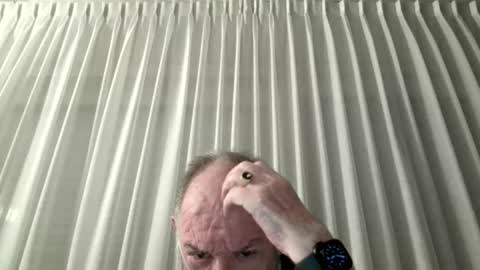 Snapshot of fredaldavid chatting on May 28, 9:34 pm David Fredal online show from May 28, 9:34 pm