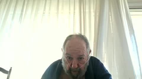 Snapshot of fredaldavid chatting on June 23, 8:01 am David Fredal online show from June 23, 8:01 am