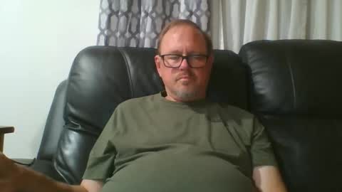 Snapshot of freddieknuck chatting on April 24, 6:38 am Just Fred online show from April 24, 6:38 am