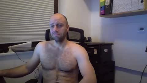 freddow online show from November 30, 9:30 pm