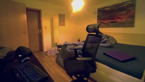 freddow online show from March 8, 9:51 pm