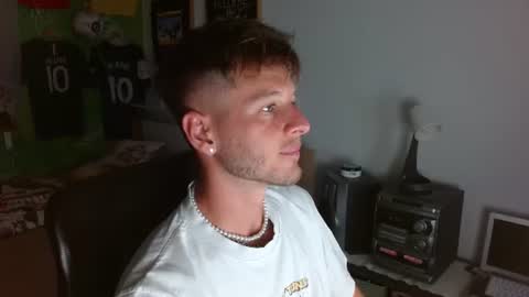 Snapshot of freddy_star chatting on July 13, 8:33 pm Frederick Perin online show from July 13, 8:33 pm