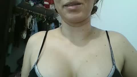 freddymar0109 online show from February 22, 3:21 pm