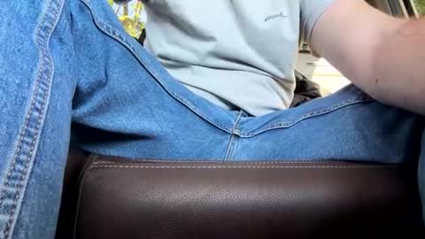 Snapshot of freddypj chatting on April 19, 9:39 pm Freddy online show from April 19, 9:39 pm