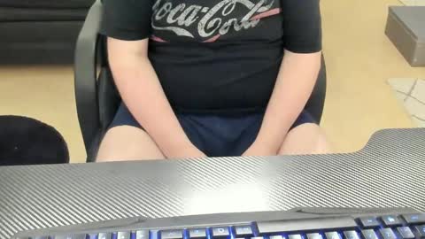 Snapshot of fredrik386959 chatting on January 20, 6:43 pm Fredrik online show from January 20, 6:43 pm