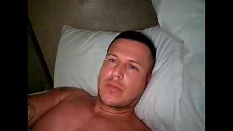 Snapshot of fredwilliam26 chatting on October 22, 2:50 pm fredwilliam26 online show from October 22, 2:50 pm