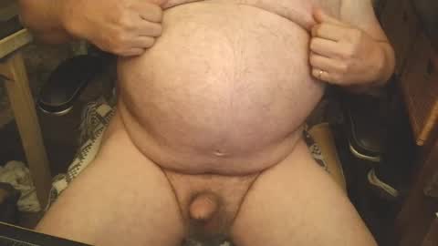Snapshot of free_amos chatting on June 20, 8:28 am free_amos online show from June 20, 8:28 am