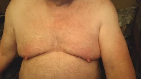 Snapshot of free_amos chatting on July 11, 7:44 am free_amos online show from July 11, 7:44 am