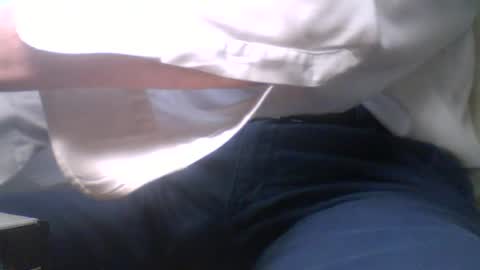 Snapshot of freeballerbrian chatting on June 17, 3:46 pm Free BallerBrian online show from June 17, 3:46 pm