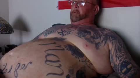 Snapshot of freebird739 chatting on April 22, 10:28 am Freebird739 online show from April 22, 10:28 am