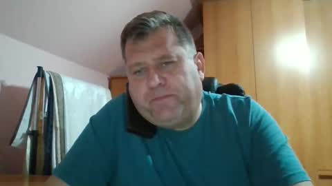 Snapshot of freeboy80180 chatting on October 13, 4:29 pm freeboy80180 online show from October 13, 4:29 pm