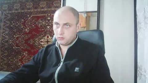 Snapshot of freeeman90 chatting on May 17, 7:43 pm freeeman90 online show from May 17, 7:43 pm