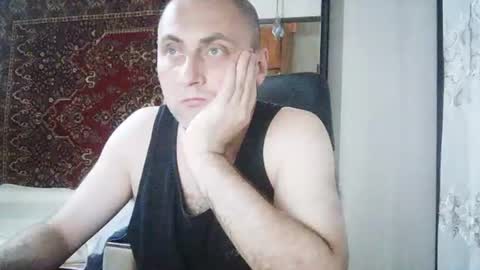 Snapshot of freeeman90 chatting on June 15, 8:55 pm freeeman90 online show from June 15, 8:55 pm