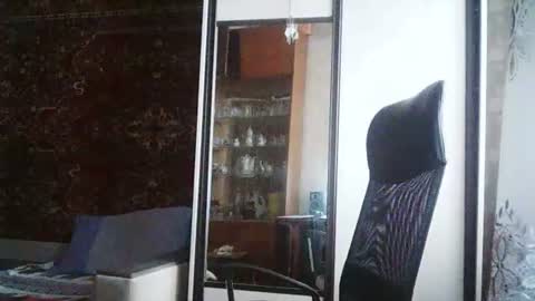 Snapshot of freeeman90 chatting on June 16, 1:03 pm freeeman90 online show from June 16, 1:03 pm