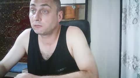 Snapshot of freeeman90 chatting on June 17, 6:42 pm freeeman90 online show from June 17, 6:42 pm