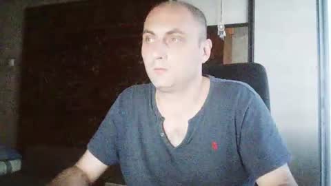 Snapshot of freeeman90 chatting on June 21, 5:21 am freeeman90 online show from June 21, 5:21 am