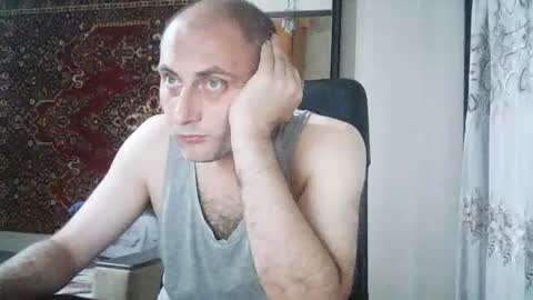 Snapshot of freeeman90 chatting on June 24, 7:13 pm freeeman90 online show from June 24, 7:13 pm