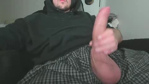 Snapshot of freemycums chatting on February 25, 3:31 am freemycums online show from February 25, 3:31 am