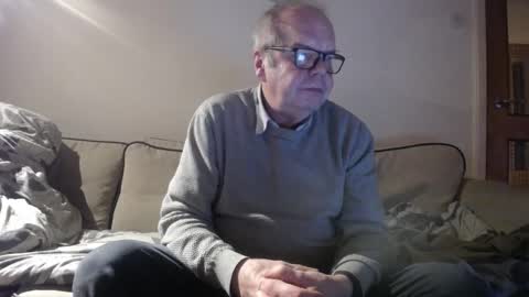 Snapshot of freespirt59 chatting on December 23, 6:27 pm freespirt59 online show from December 23, 6:27 pm