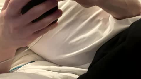 Snapshot of freeworldtoday chatting on January 17, 1:25 am freeworldtoday online show from January 17, 1:25 am