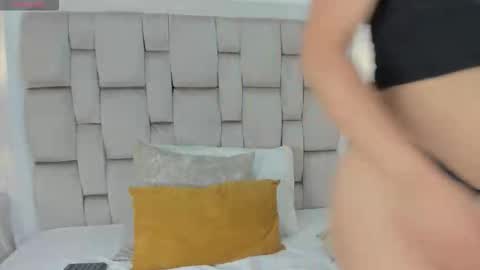 Frehia   online show from October 25, 11:40 am