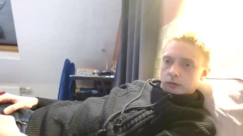 Antoine online show from December 22, 5:42 pm