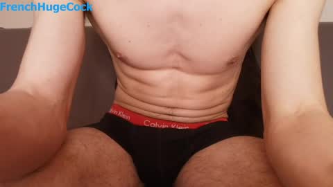 Snapshot of french_huge_cock chatting on May 16, 3:25 am Manson FrenchHugeCock online show from May 16, 3:25 am
