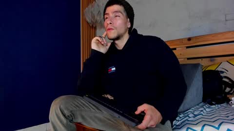 Xavier online show from December 11, 4:28 am