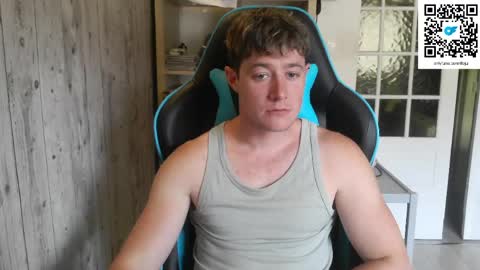 French Horny Bibs online show from May 18, 9:26 am