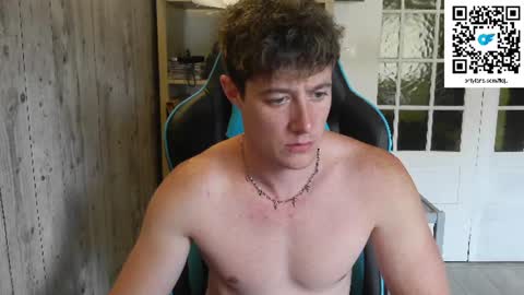 French Horny Bibs online show from June 4, 12:00 pm